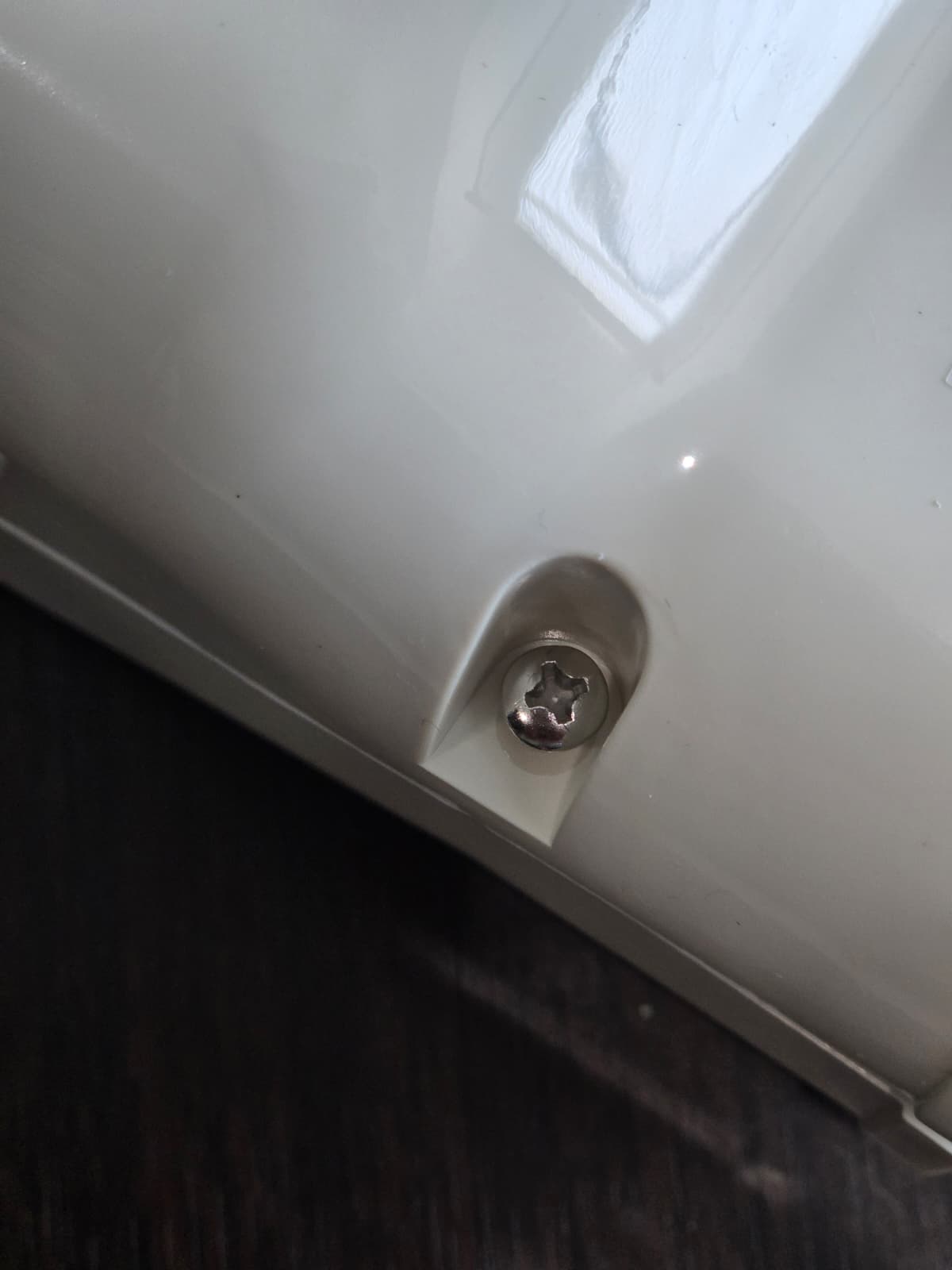 Wall Cap of 3" Line Cover Kit